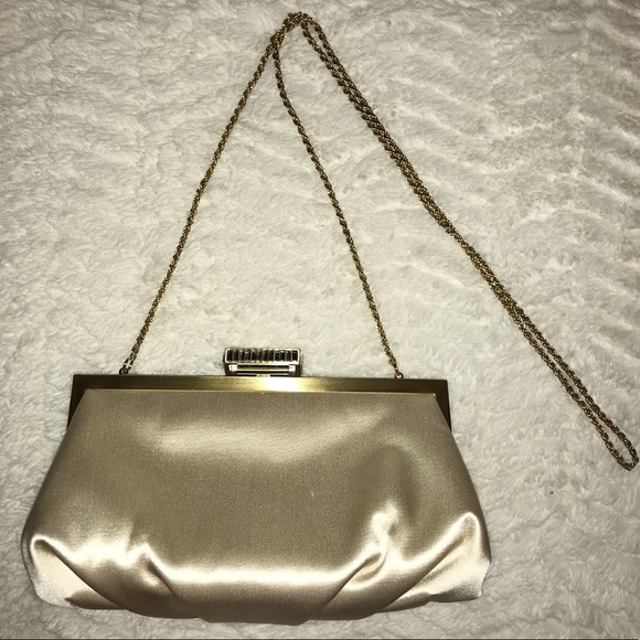 Badgley Mischka Jeweled Snap Clutch Ivory - Picture 7 of 11